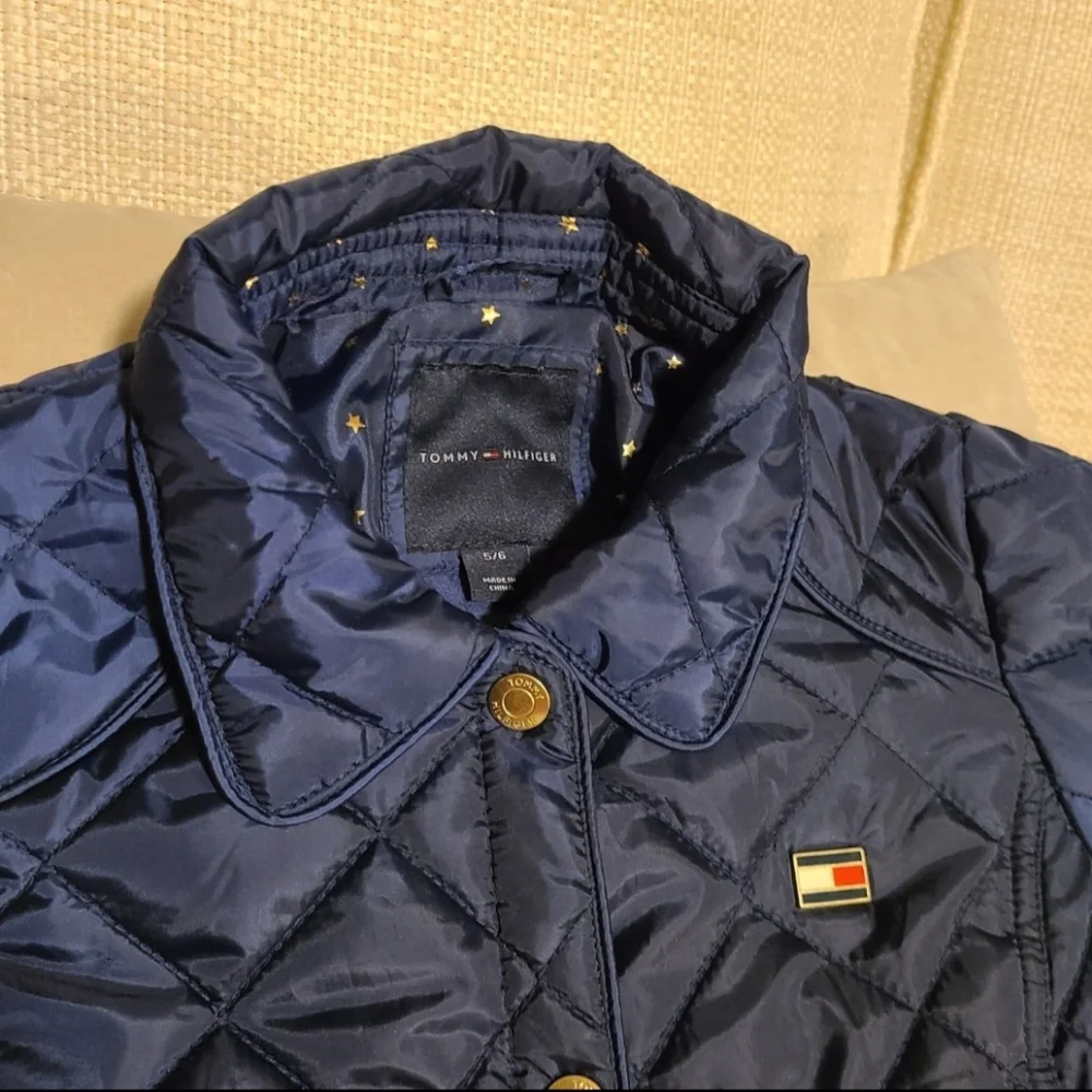 Tommy Hilfiger girls quilted jacket - Picture 4 of 5